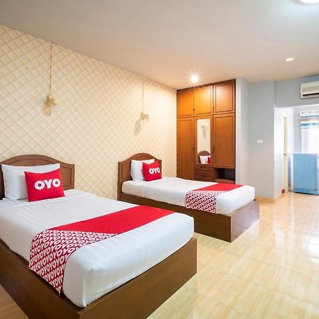 Oyo 663 Green Beach Room Pattaya Eksteriør billede