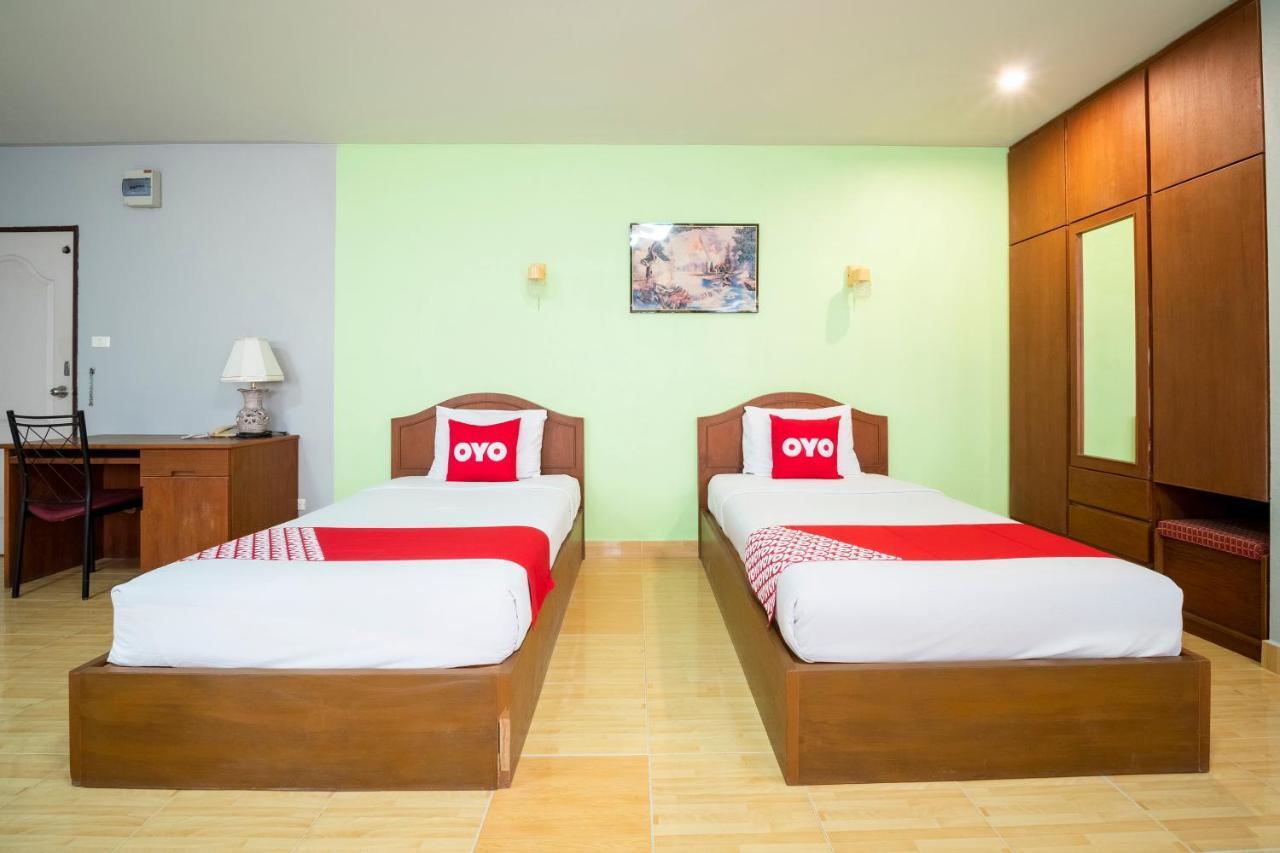 Oyo 663 Green Beach Room Pattaya Eksteriør billede