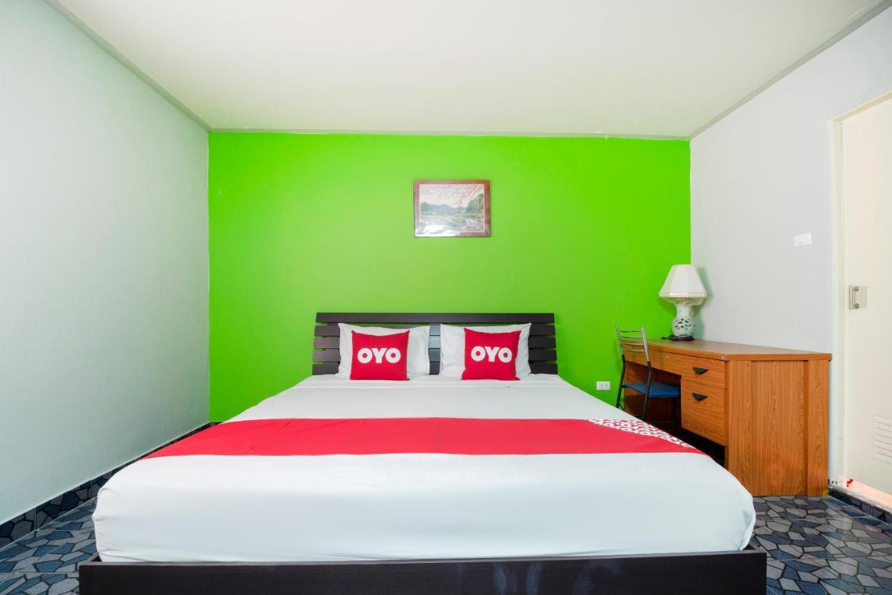 Oyo 663 Green Beach Room Pattaya Eksteriør billede