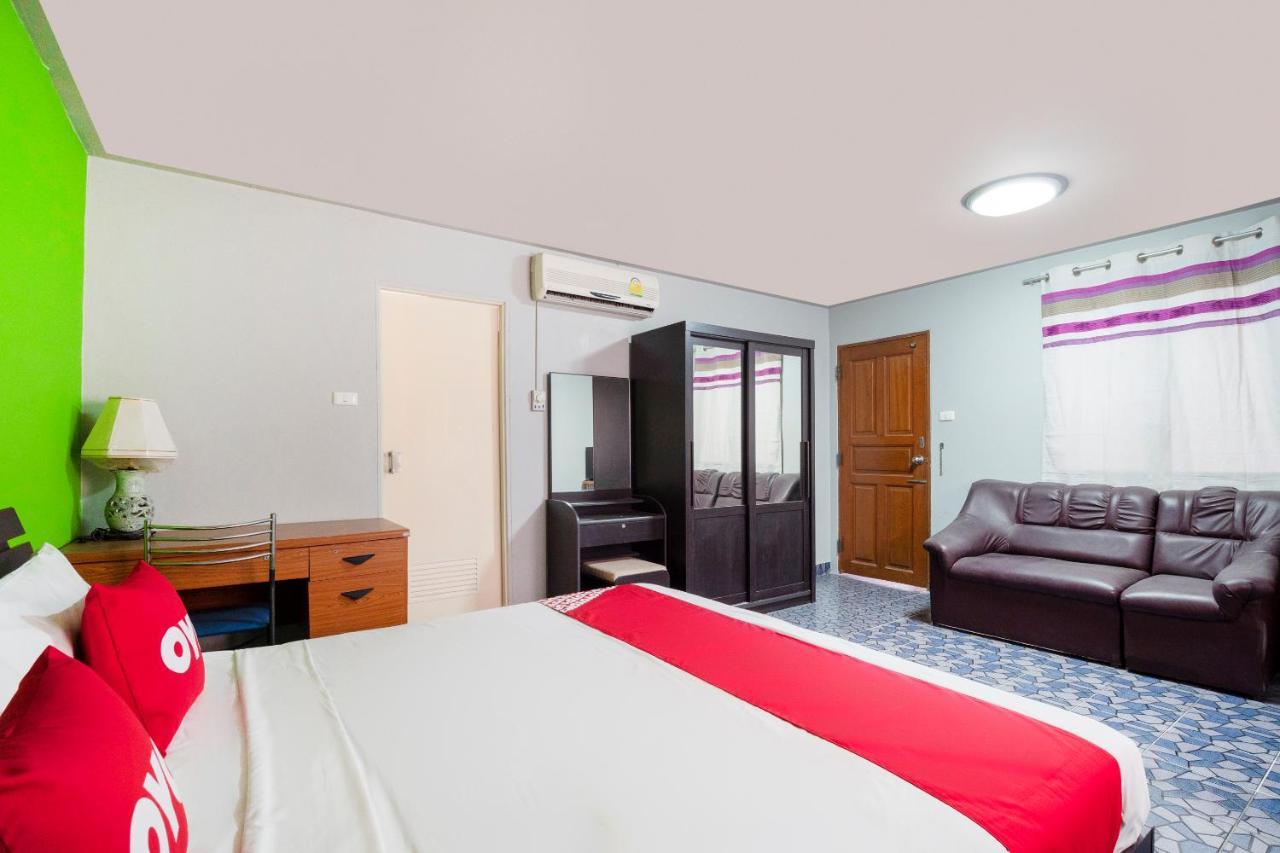 Oyo 663 Green Beach Room Pattaya Eksteriør billede