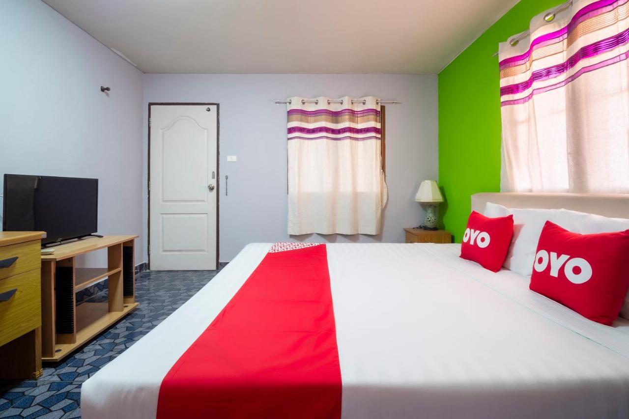 Oyo 663 Green Beach Room Pattaya Eksteriør billede