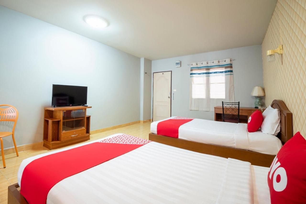 Oyo 663 Green Beach Room Pattaya Eksteriør billede