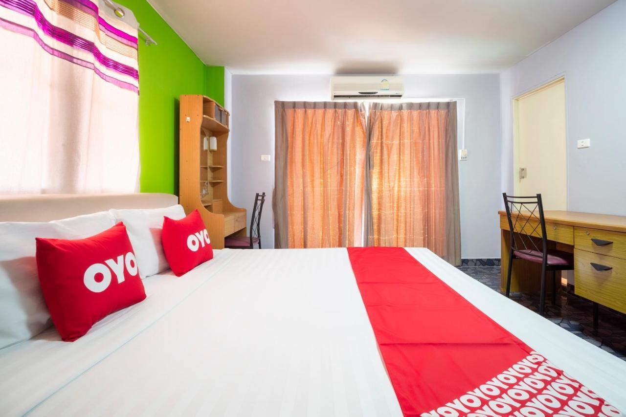 Oyo 663 Green Beach Room Pattaya Eksteriør billede