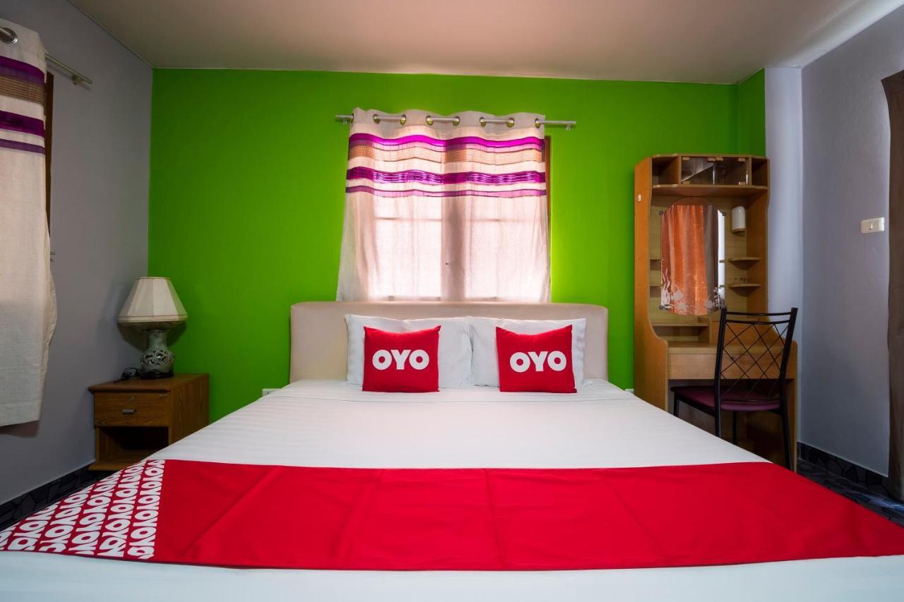 Oyo 663 Green Beach Room Pattaya Eksteriør billede