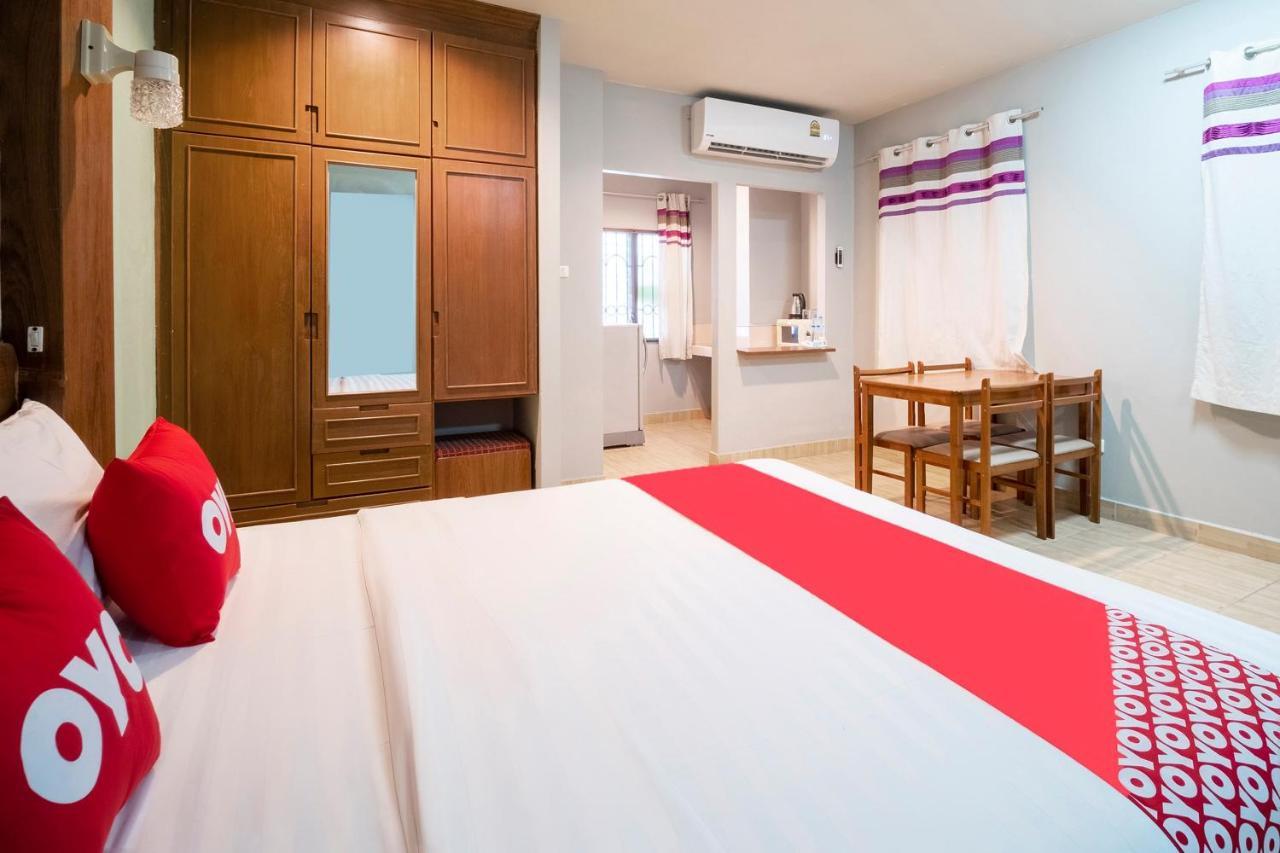 Oyo 663 Green Beach Room Pattaya Eksteriør billede