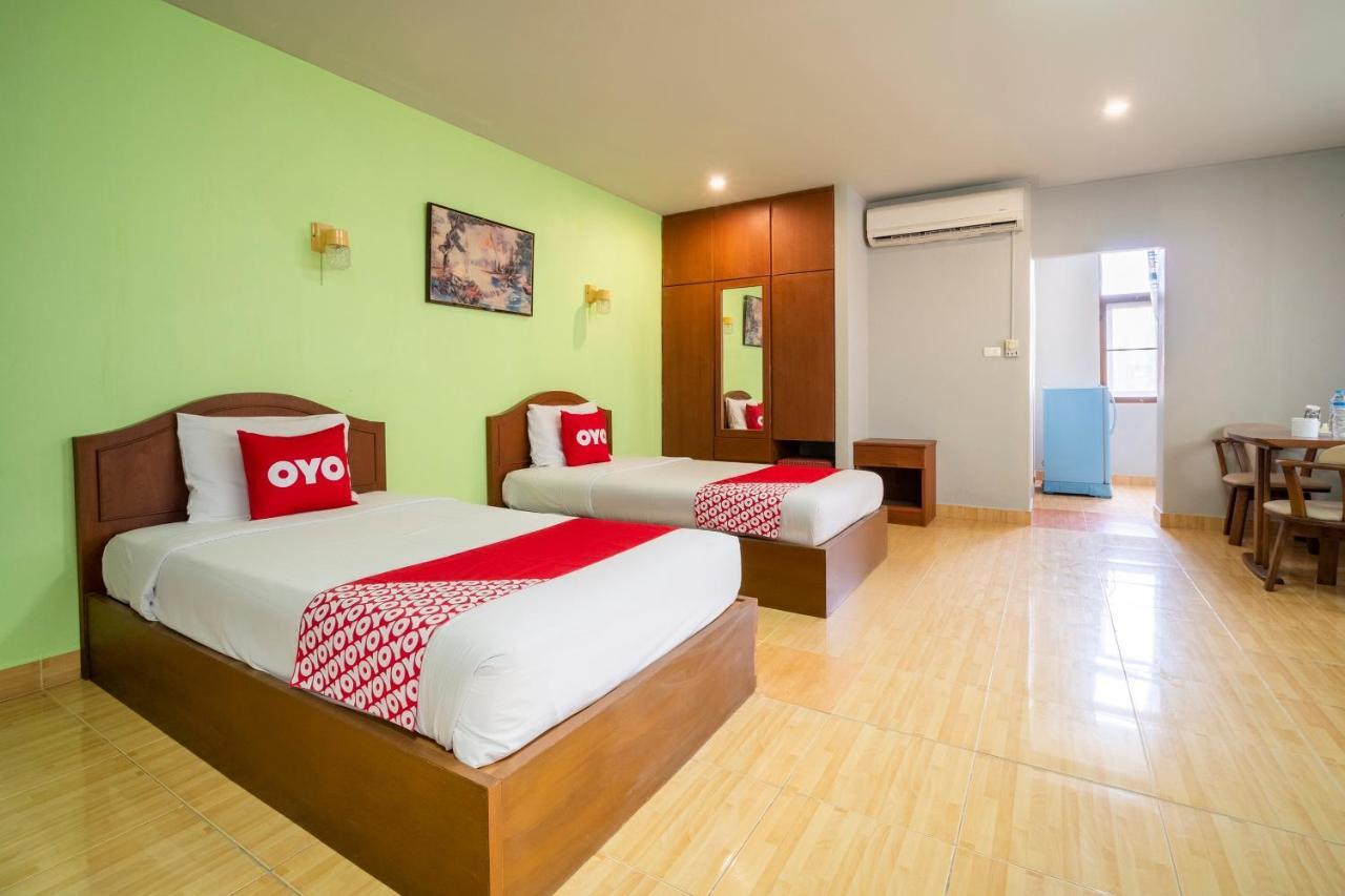 Oyo 663 Green Beach Room Pattaya Eksteriør billede