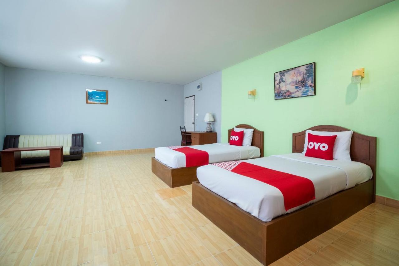 Oyo 663 Green Beach Room Pattaya Eksteriør billede