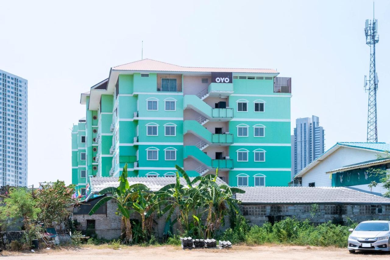 Oyo 663 Green Beach Room Pattaya Eksteriør billede
