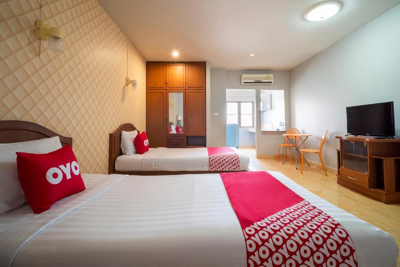 Oyo 663 Green Beach Room Pattaya Eksteriør billede