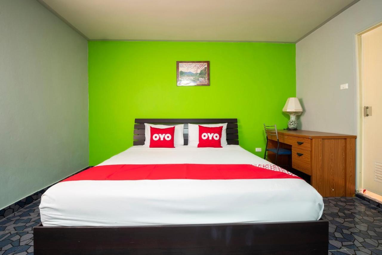 Oyo 663 Green Beach Room Pattaya Eksteriør billede